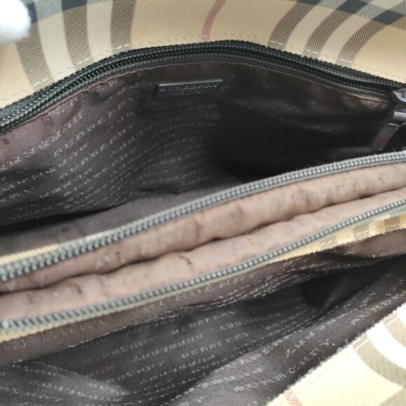(L3) Burberry Hand Bag Brown PVC - Picture 6 of 9